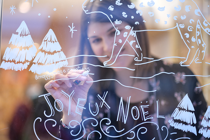 vitrine de noel posca